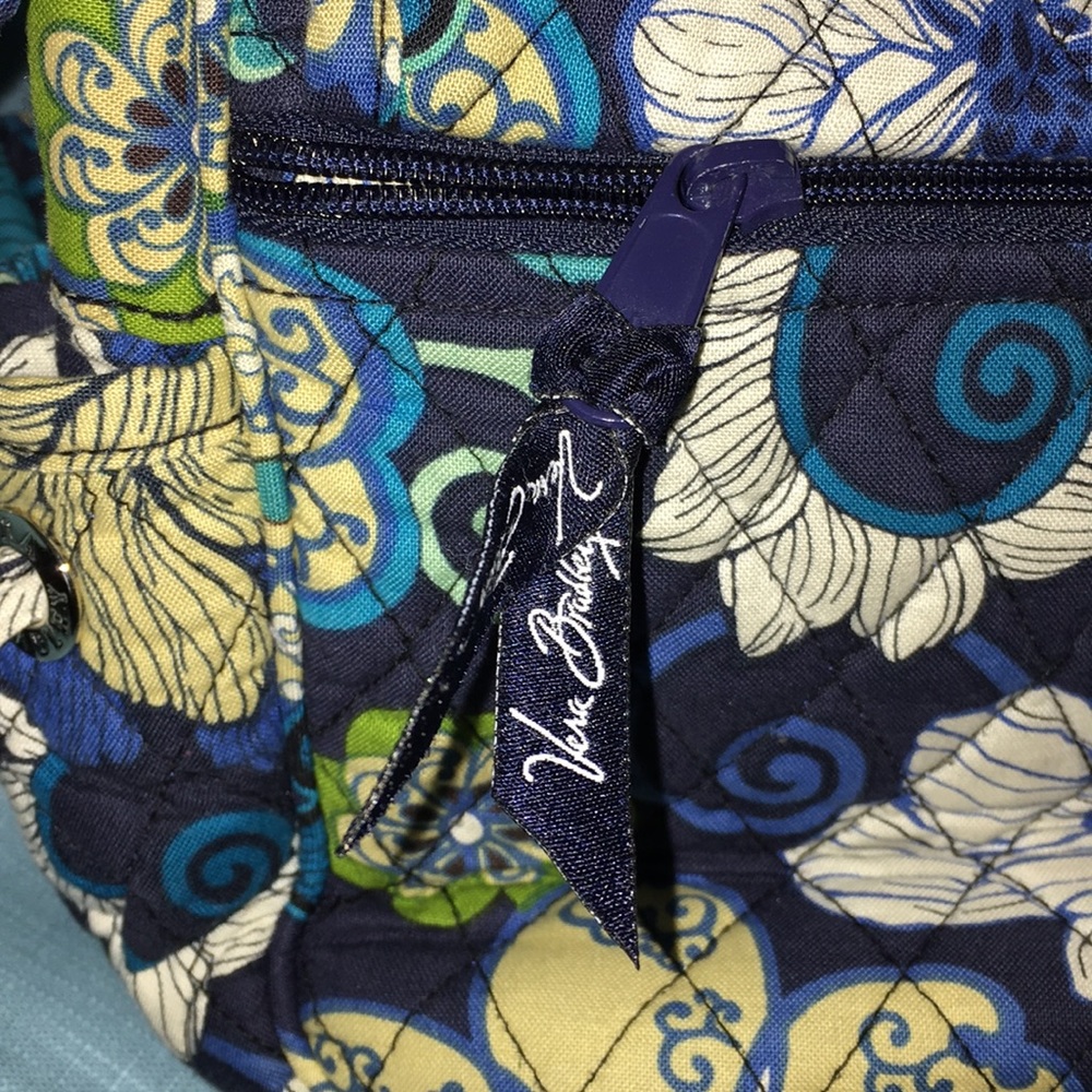 Vera Bradley Crossbody Purse - Picture 6 of 8
